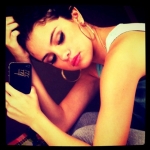 c9456_selena-gomez-instagram-1.jpg