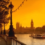 River_Thames_-_London.jpg