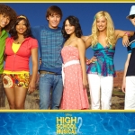 hsm_cutiez_walpaper_high_school_musical_2_1521411_1024_768.jpg