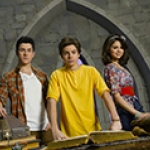 wizards-of-waverly-place_05.jpg