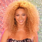 Beyonce-Harlem-Target-June-2011.jpg