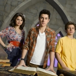 wizards-of-waverly-place_06.jpg