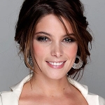 ashley-greene-2-300x400.jpg