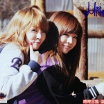 Hyuna and Sunny.jpg