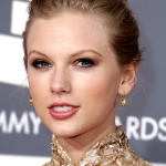 Taylor Swift 2012 Grammy