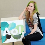 avril-lavigne-aol-music’s-sessions-photo-shoot-2011 (2).jpg