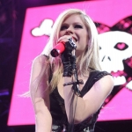 Avril Lavigne (12).jpg