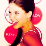 sophia bush 3.jpg