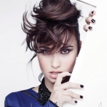 2013-02-25-demi-lovato-heart-attack-single-babado-e-confusao-querida-2.jpg