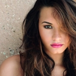 Demi-Lovato 2.jpg