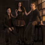 the-vampire-diaries-season-3-sezonul-3-poster-damon-elena-stefan.jpg
