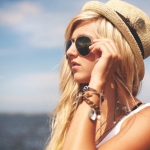 fashion-girl-hair-hat-sunglasses-Favim.com-123077_large.jpg