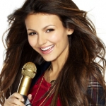 Tori.