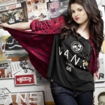 Selena(7).jpg