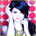 selena-gomez-kiss-tell-song.jpg