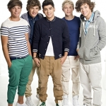One-Direction-Photoshoots-one-direction-30845054-367-399.jpg