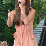 250px-Selena_Gomez_2011_3.jpg
