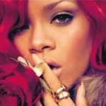 rihanna12.jpg