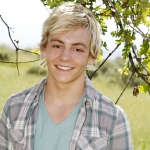 2584699-21-under-21-Ross-Lynch-617-409.jpg