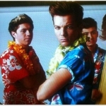 one-direction-kiss-you-Music-Video-Sneak-Peak-one-direction-32872028-1600-908.jpg