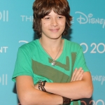 Leo+Howard+D23+Expo+2011+Day+2+F1YdKUZM2KHl.jpg