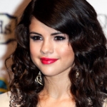 selena-gomez-hannah_bloque_imagen_grande.jpg