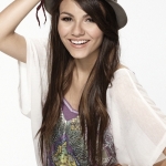 Victoria-Justice-3-victoria-justice-21997714-550-824.jpg