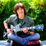 leo-howard-twitter-nov-2012.jpg