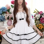 White-yellowed-lace-sweet-princess-sleeves-big-skirt-dress.jpg
