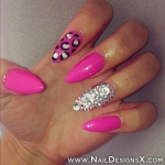 pink-stiletto-nail-design.jpg