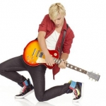 Gitarral :$