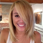 miley-cyrus-new-blonde-hair.jpg