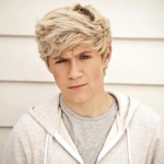 niall-horan-is-a-hot-irish-boy-one-direction-30124328-442-442.jpg