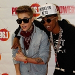 Justin-Bieber-kicks-Lil-Za-Lil-Twist-out-after-jewelry-heist.jpg