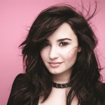 demi_lovato_girlfriend-wide.jpg