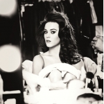katy-perry-Ghd-hairstyle-hair-extensions.jpg