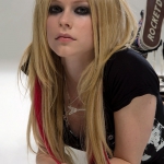 avril-lavigne-2009.jpg