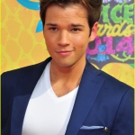 nathan-kress-not-married-kids-choice-awards-201402.jpg