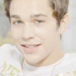 austin-mahone-083014094114500489.jpg