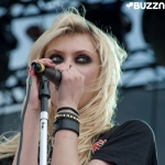 taylor_momsen_1277268740.jpg